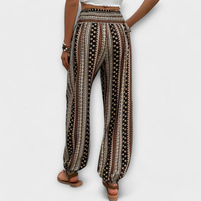 Scarletta | Hose
