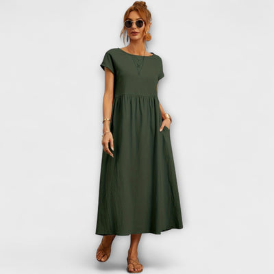 Evania  | Kleid