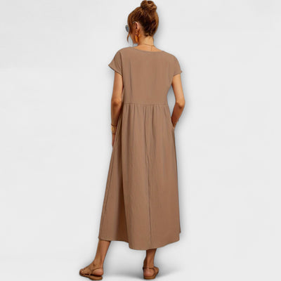 Evania  | Kleid