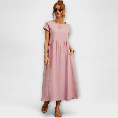 Evania  | Kleid