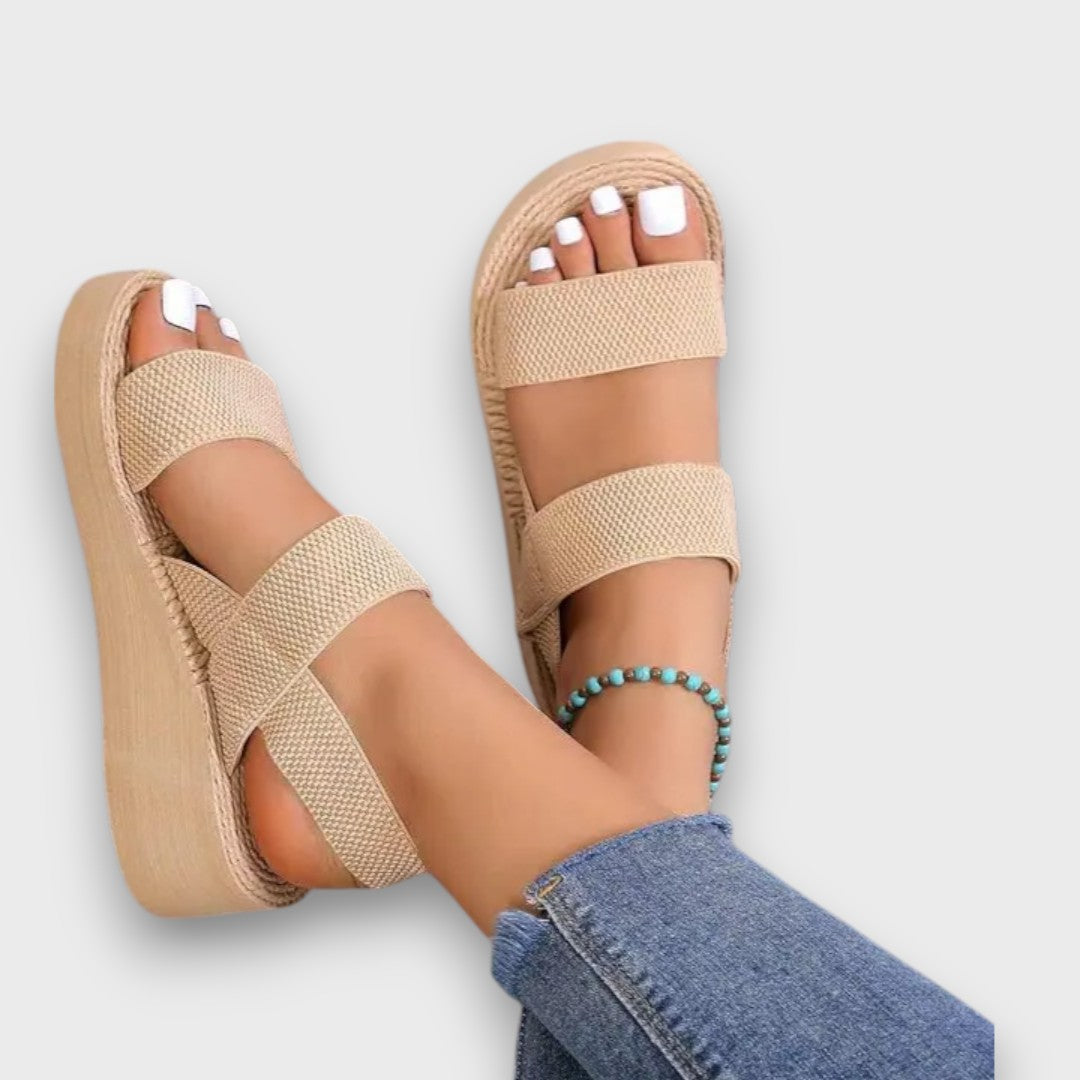 Aneira | Sandalen