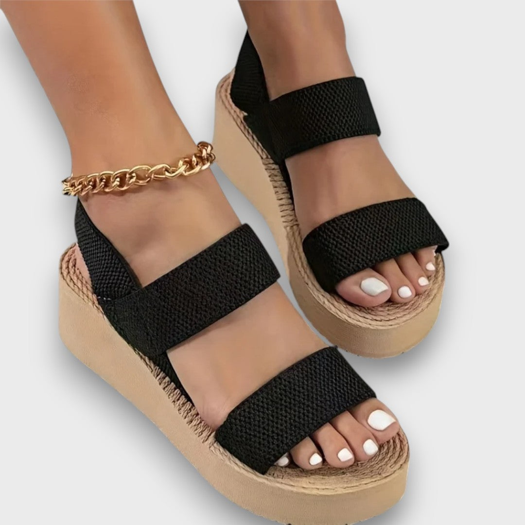 Aneira | Sandalen