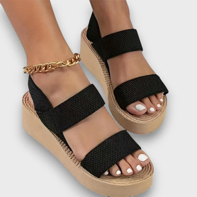 Aneira | Sandalen