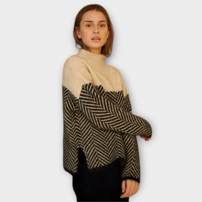 Maelia | Pullover