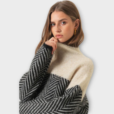 Maelia | Pullover