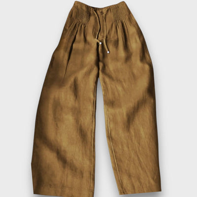 Arvena | Hose